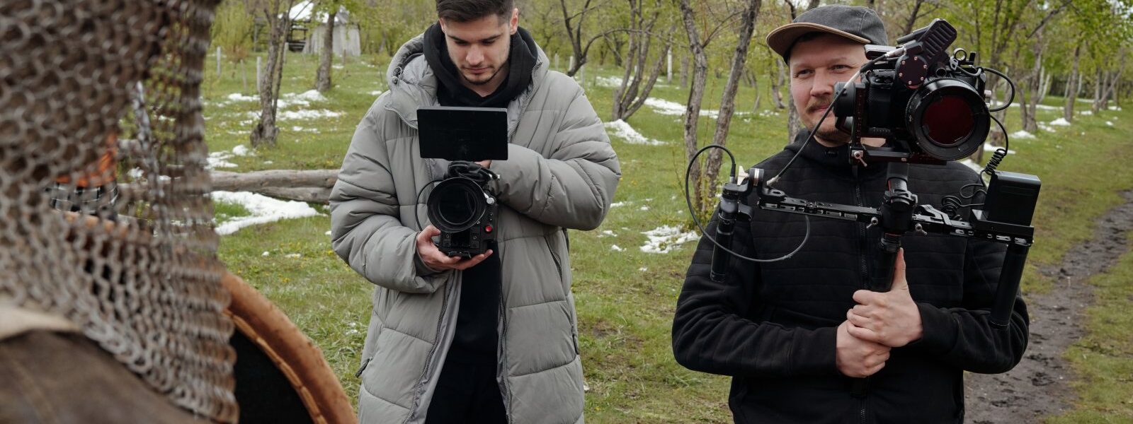 filming medieval scene with modern camera equipmen 2024 10 12 01 31 26 utc