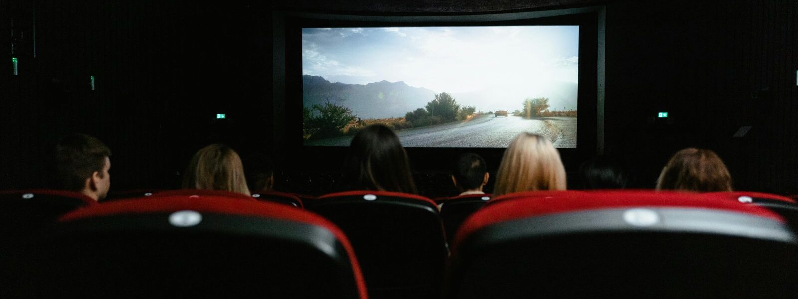 Filmy grozy inspirowane prawdziwymi wydarzeniami – gdzie kończy się fakt, a zaczyna fikcja? 1 kino